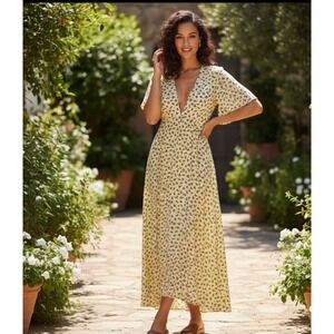 Rue Stiic Floral Print Cut Out Maxi Dress Cottagecore‎ Boho Anthropologie Medium